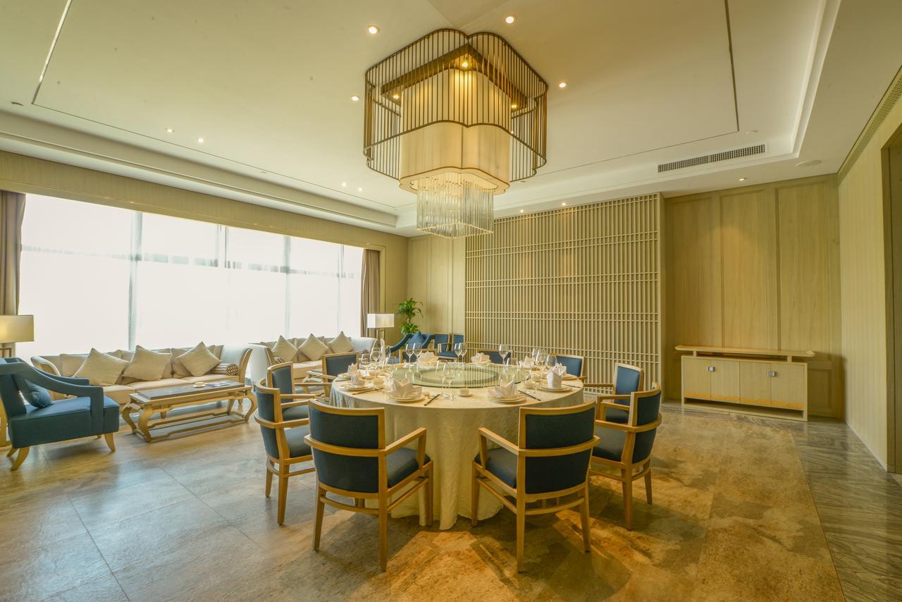 Grand New Century Hotel Sanya Bagian luar foto