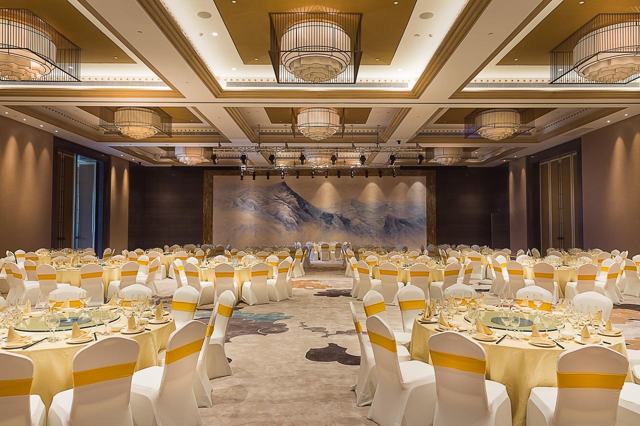 Grand New Century Hotel Sanya Bagian luar foto