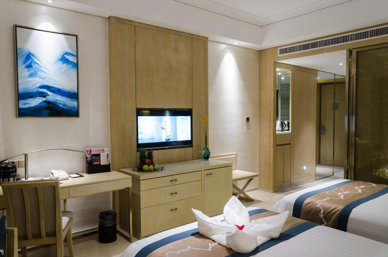 Grand New Century Hotel Sanya Bagian luar foto