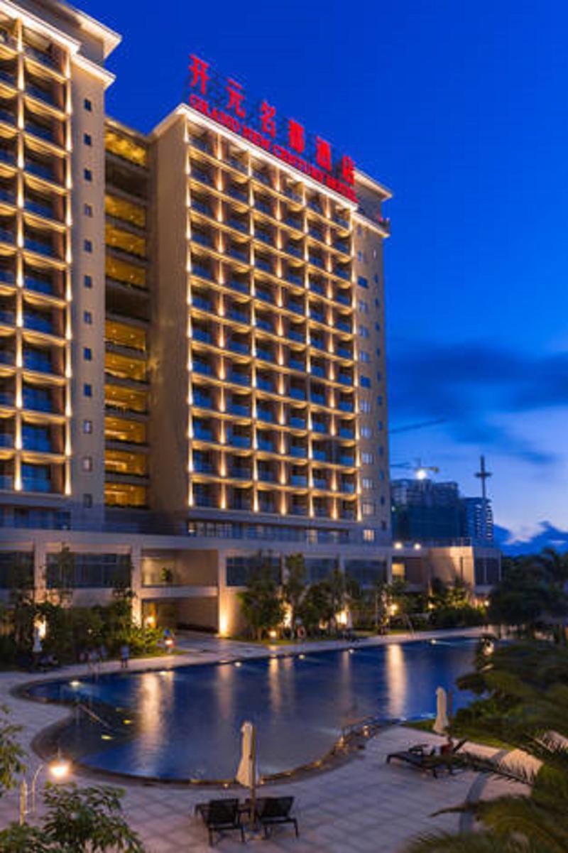 Grand New Century Hotel Sanya Bagian luar foto